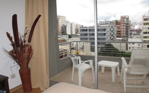 Alquiler Temporal Monoambiente Moderno, Grande Y Bien Ubicado