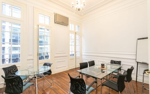 Departamento estilo francés — 160 m², techos de 5 m, totalmente reciclado — Retiro / Plaza San Martín