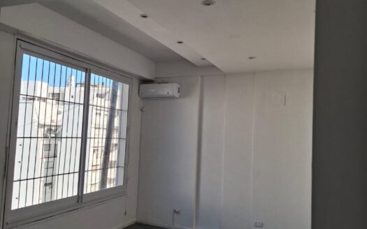 Alquilo oficina en Balvanera