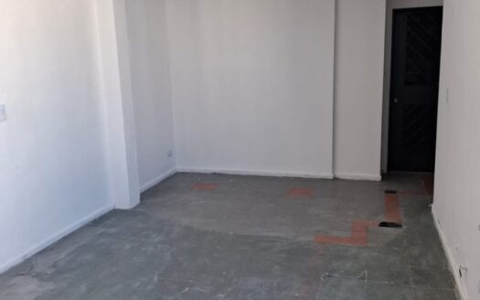 Alquilo oficina en Balvanera