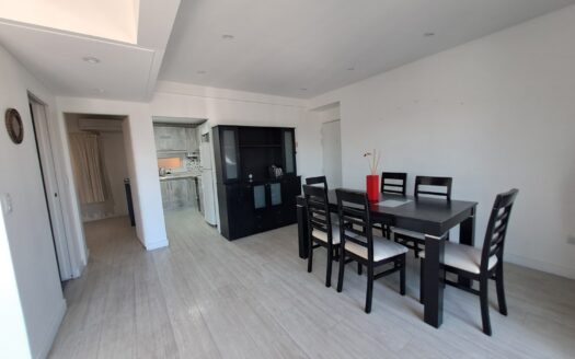 Departamento 2 ambientes con cochera zona residencial Liniers