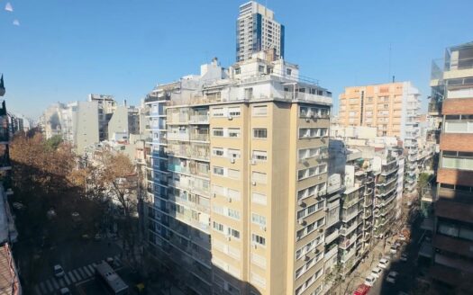 Depto. 3 ambientes a 50 mts Alto Palermo