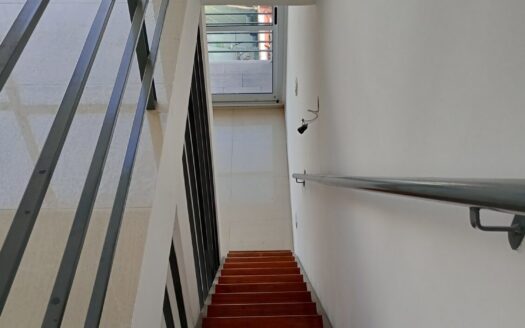 Depto 2 ambientes, duplex en Floresta