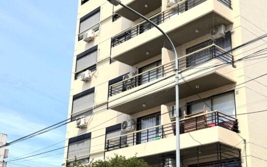 Dueño alquila Depto amb con piscina. Villa del Parque