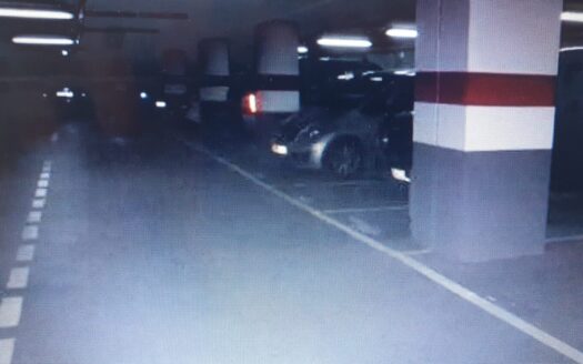 Venta Cochera Comercial en el Paseo La Plaza Renta Fija