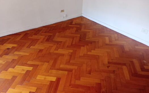 Alquilo hermoso semipiso de 4 ambientes en Balvanera