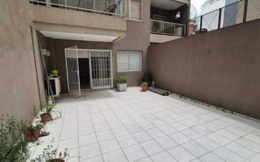 Monoambiente en Alquiler con Espectacular Patio en Belgrano