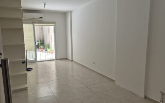 Monoambiente en Alquiler con Espectacular Patio en Belgrano