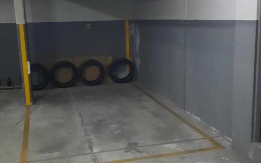 ALQUILER COCHERA.Calle Ancon al 5000.