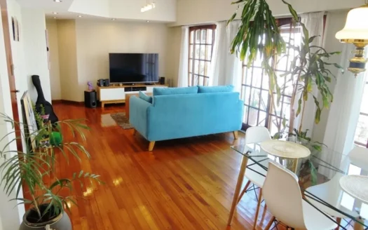 Dueño Vende Piso de Categoria con Dos Cocheras Fijas