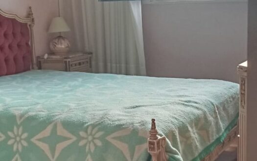 Alquilo departamento amoblado en excelentes condiciones y ubicacion