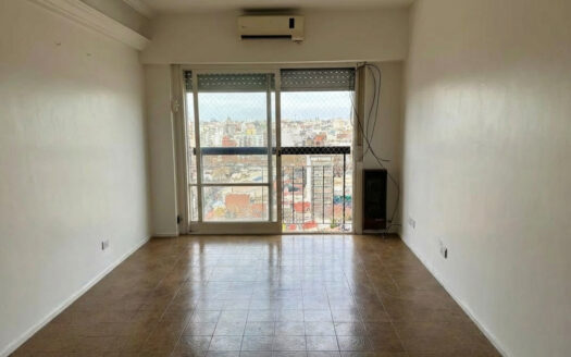Departamento 3 ambientes Boedo Piso 14 vista panorámica con cochera cubierta