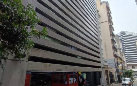 Cochera fija cubierta en venta – (Microcentro/Retiro)