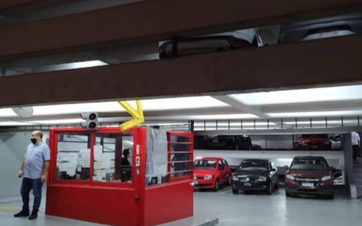 Cochera fija cubierta en venta – (Microcentro/Retiro)