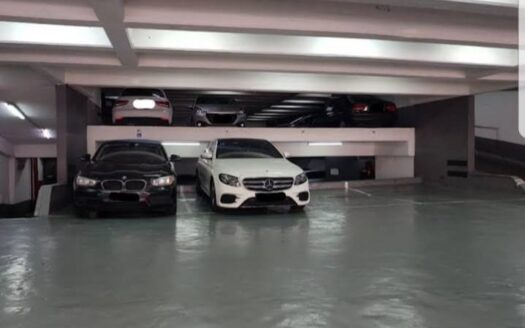 Cochera fija cubierta en venta – (Microcentro/Retiro)