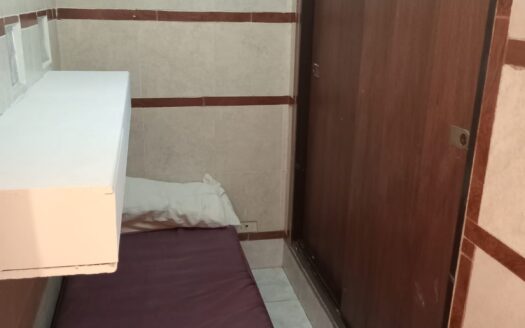 Dptos Para 2/3 Personas. Cerca De Agronomia, A 2 Cuadras De Av San Martin.. Ideal Estudiantes