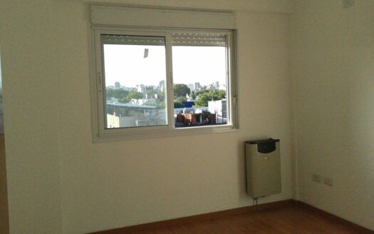 2 amb con balcón al frente, súper luminoso – Agronomía – Vista abierta