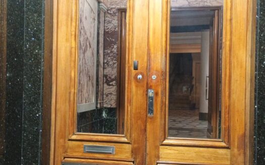 Alquilo dos ambientes en Palermo con servicios centrales